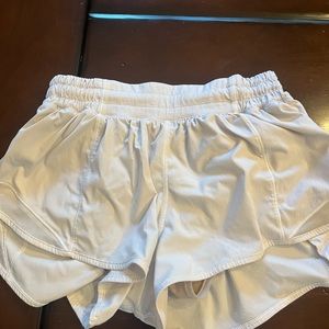 White hotty hot shorts size 4